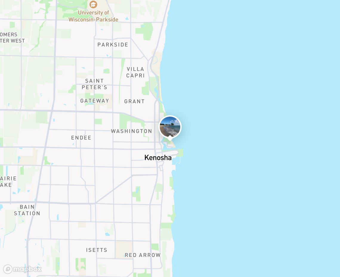 Map showing where Simmons Island Beach, Kenosha is, in United States